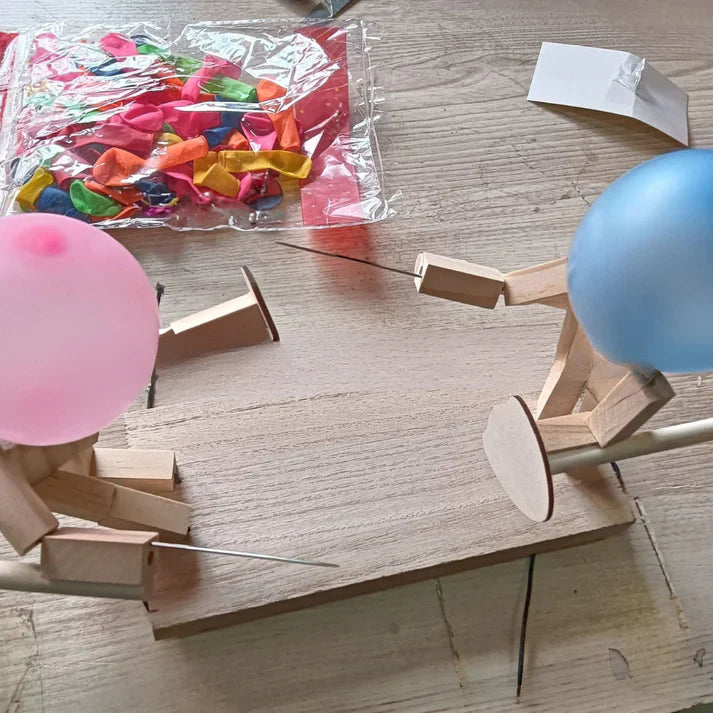 Balloon sword fighting game